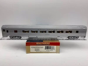 Walthers HO Rock Island RI Nr. 932-6312 85' Budd 46-Sitzer Reisebus Auto - Bild 1 von 17
