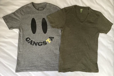 Lote de 2 Camisetas Manga Corta Mujer Gris Sonrisa Gangsta y Verde Sólido XS Foto 1 de 4