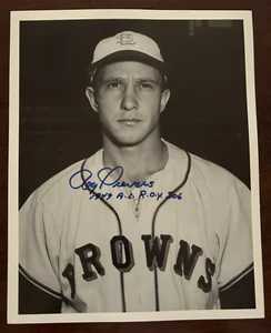 Foto firmada a mano por Roy Sievers de los St. Louis Browns de 8x10 pulgadas en blanco y negro, 1949 MLB ROY - Imagen 1 de 2