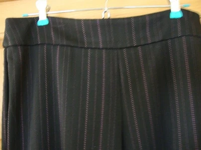 Misses NEW YORK COMPANY SIZE Medium BLACK Narrow Stripes PANTS SLACKS 31 1/2" - Image 1 of 3