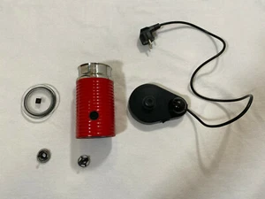 Nespresso Aeroccino Schäumer Ersatz rot weiß schw Netzteil Becher Quirl Deckel 3 - Afbeelding 1 van 39