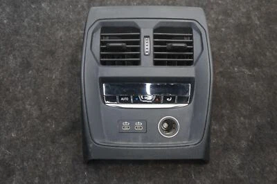 Panel de ajuste trasero consola central puerto de carga 51166996849 BMW M340i Xdrive G20 2020 Foto 1 de 4