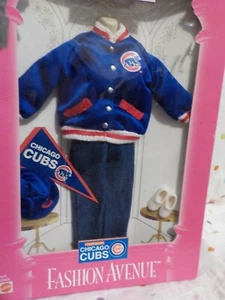 NEU Vintage Fashion Avenue Outfit für Barbie, Mattel, #20456, 1998, Chicago Cubs - Bild 1 von 3