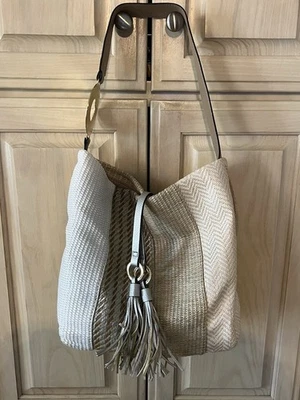 Bolso de hombro tejido Kate Landry Foto 1 de 4