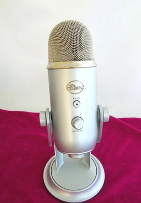 BLUE YETI PROFESSIONAL MULTI PATTEN USB CONEDNSER MICROPHONE - Image 1 of 4