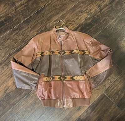 Chaqueta de bombardero de cuero Adler vintage para hombre con estampado azteca mediana marrón suroeste Foto 1 de 4