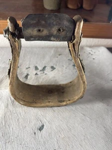 Western Saddle Stirrup 7 x 6 x 2.25 in Bent Wood Metal Cowboy Antique History - Picture 1 of 24