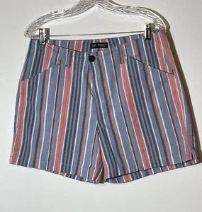 Lee Regular Fit Mid Rise Shorts Striped.  Women’s Size 12 Med 5 inch inseam - Picture 1 of 10