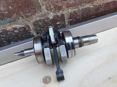 Conjunto de cigüeñal motor 6-901 KTM Duke 125 2011-2016 Foto 1 de 4