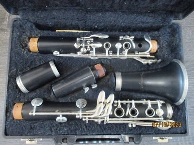 Брендовый кларнет Armstrong с чехлом. Сделано в США - Изображение 1 из 4