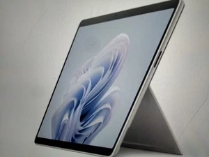 Microsoft Surface Pro 5  128GB, Wi-Fi  13 inch - Matte Black... - Picture 1 of 5