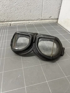 ORIGIBAL WW2 FLYING GOGGLES RAF RAAF USAF PILOT AIRCRAFT GLASSES - Picture 1 of 7