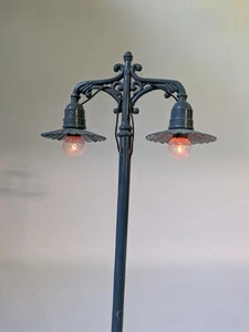 Vintage Normalspur oder 1 Spur 11" Zug Layout Druckguss Lampenmast, neu in Box - Bild 1 von 4