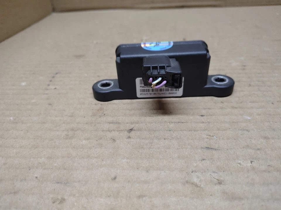 Dodge Journey 2011-17 sensor YAW 56029562AB AWD Foto 1 de 4