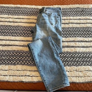 American eagle skinny distressed jeans sz.26x28 two slight stains men’s medium - Picture 1 of 7
