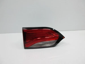 2017- 2020 CHRYSLER PACIFICA DRIVER LH LID TAIL LIGHT OEM 68228941AF - Picture 1 of 9