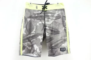 Pantalones Cortos de Natación Salt Life AquaTrunks Para Hombre SLX-QD Tabla Elástica Vapor Talla 28 TUNA - Imagen 1 de 7