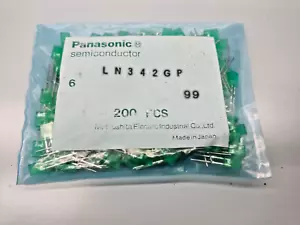 CANTIDAD DE 200 LED PANASONIC 2MM X 5MM RECTANGULARES VERDES LN342GP - Imagen 1 de 2