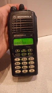 MOTOROLA MTX8250 LS 806-870Mhz 16CH 2W Two Way Radio AAH25UCH6DU9AN - Zdjęcie 1 z 5