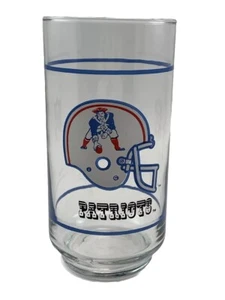 Vintage New England Patriots NFL Glass Mobil 1980’s - Picture 1 of 4
