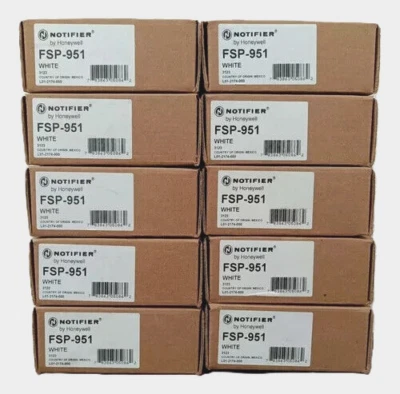 NOTIFIER FSP-951 Smoke Detector With Bases