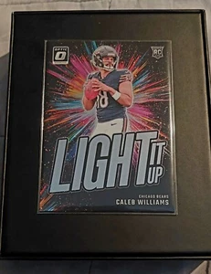 Tarjeta de novato de fútbol americano RC Panini Donruss Optic Caleb Williams 2024🏆#1 Light It Up - Imagen 1 de 2