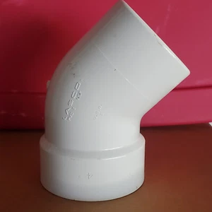 Codo de calle Lasco PVC SCH40 4" 45 grados 1/8 Bend - Imagen 1 de 4