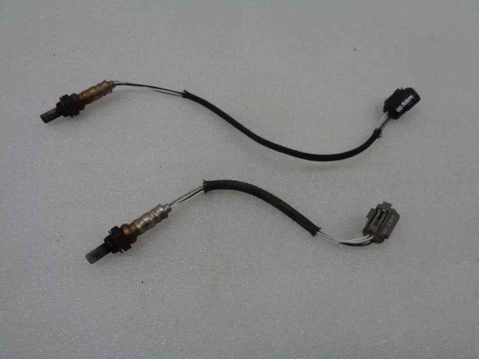 Dodge Ram 1500 Van 2000 conjunto de 2 sensores de oxígeno O2 OEM AK2411307 Foto 1 de 4