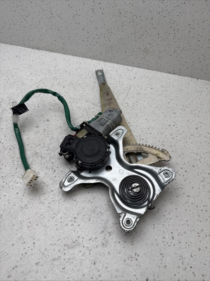 WINDOW MOTOR REGULATOR DOOR GLASS LEFT DRIVER BACK L for LEXUS GS300 GS400 GS430 - Image 1 of 4