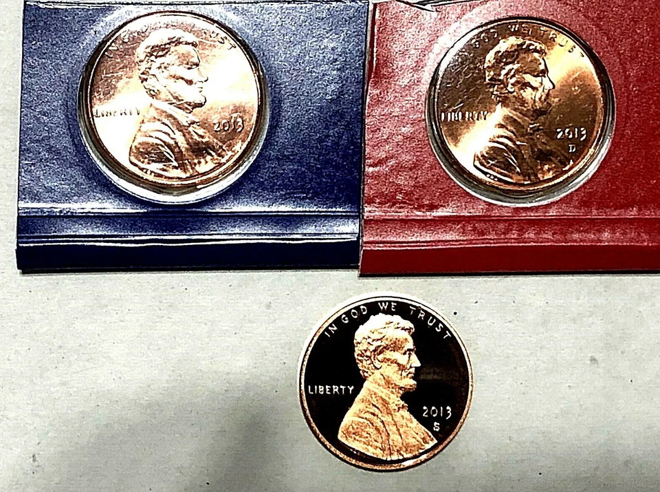 2013 P D S Lincoln Cent  Set 2 Uncirculated In Mint Pkging+ 1 Proof Coin - Image 1 of 1
