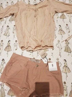shorts & top.size 8..summer.beach.holiday.sun.party.tea.garden.travel.sale - Image 1 of 3