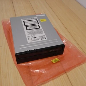 2002 Mitsumi FX5401W Black IDE CD Rom Drive 54x Max Speed - Tested (2 of 2) - Picture 1 of 6