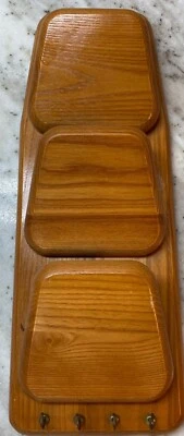 De colección CORNWALL EE. UU. Madera de Roble MCM Pared Carta Correo Llavero Decoración 15" Alto Foto 1 de 3