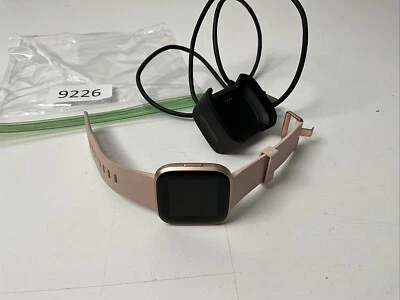 PARA REPUESTOS - SIN ALIMENTACIÓN Fitbit Versa 2 Reloj Inteligente Auténtico Rastreador de Actividad - Foto 1 de 4