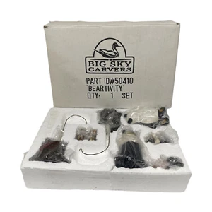 NUOVO set presepe Beartivity 7 pezzi Bearfoots Big Sky Carvers Jeff Flemming RITIRATO - Foto 1 di 7