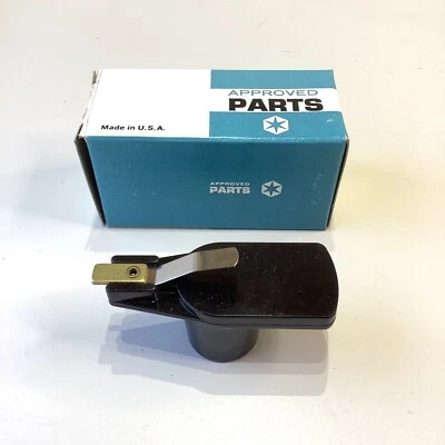 NOS OEM Distributor Rotor Arm / Button 1961-63 Chrysler Valiant Slant 6 RV1 SV1 - Image 1 of 4