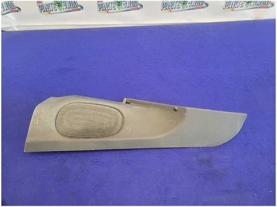 Pontiac Firebird Firehawk 1993-1997 5,7 L cuarto trasero de plástico moldura 2676 Foto 1 de 4