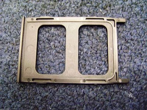 HP COMPAQ Mobile Workstation NW9440 PCMCIA Slot Blanking Plate Nero - Foto 1 di 2