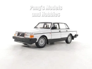 1974 Volvo 240 GL 1/24 Scale Diecast Metal Model by Welly - WHITE - Picture 1 of 11
