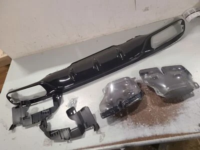 For 2016-2020 Mercedes W213 E300 E400 Standard Bumper Rear Diffuser Exhaust Tips Foto 1 de 4