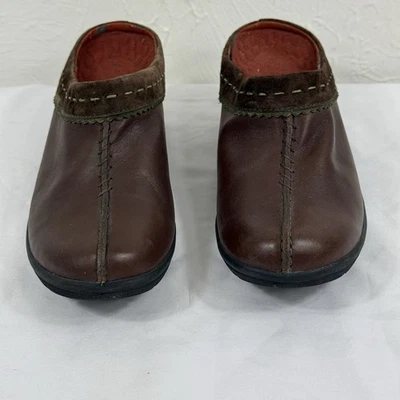 Zuecos informales Clarks Privo para mujer 8 sin cordones de cuña 75863 de cuero marrón Foto 1 de 4