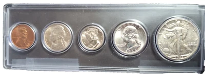 US coins 1944 Year Set D mint BUNC in Hard Plastic Displa Hldr 1c,5c,10c,25c,50c - Image 1 of 2