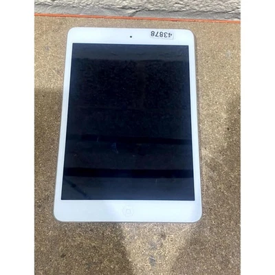 Apple iPad Mini 2 A1489 Tablet 7.9" IPS Display 5MP Wi-Fi Bluetooth (1GB+16GB) - Image 1 of 4