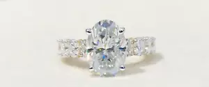 5 crt Moissanite Oval Shape Solitaire Ring 18K Yellow Gold Plated - Picture 1 of 4