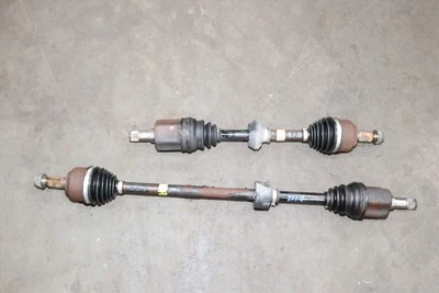 Honda Civic 2001-2005 1,7 L A/T ejes CV, juntas lado conductor y pasajero - sin ABS Foto 1 de 4