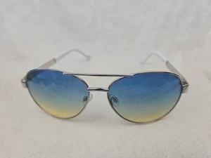 Jessica Simpson Aviator Sunglasses White & Silver with Blue Gradient Lens J6009 - Picture 1 of 8