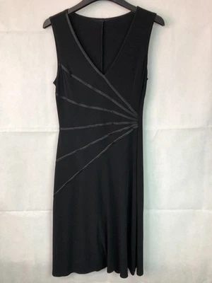 VESTIDO Negro Elástico Sin Mangas Cuello en V Hasta la Rodilla Cinta Acentos Talla 10 (D7) Foto 1 de 4