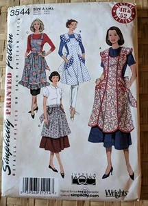 Simplicity New Sewing Pattern 3544 Size A S,M,L Apron  UNCUT - Picture 1 of 2