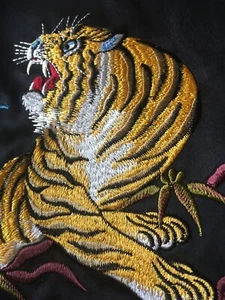 Betsey Johnson 4 Silk Pencil Skirt Brown Embroidered Yellow Tiger Lined Piping - Picture 1 of 13