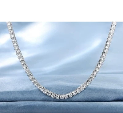 Collar de tenis redondo de 4,0 mm con circonita cúbica enchapado en oro blanco de 4,0 mm Foto 1 de 4